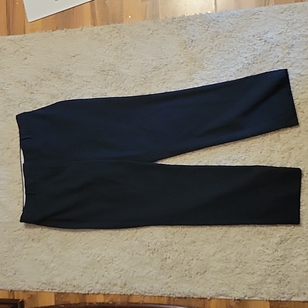 Navy Talbots dress slacks. Size 6 women's.